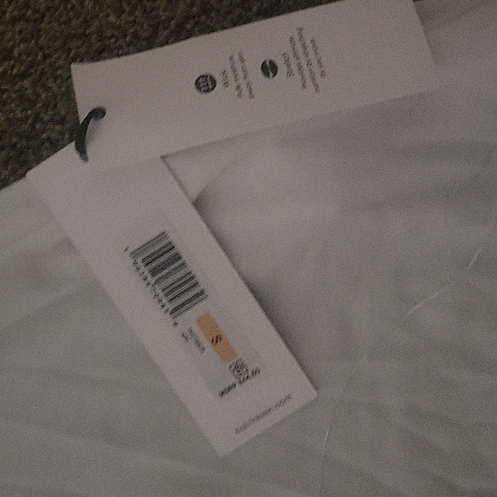 NWT Calvin Klein Performance Tank - Picture 4 of 4